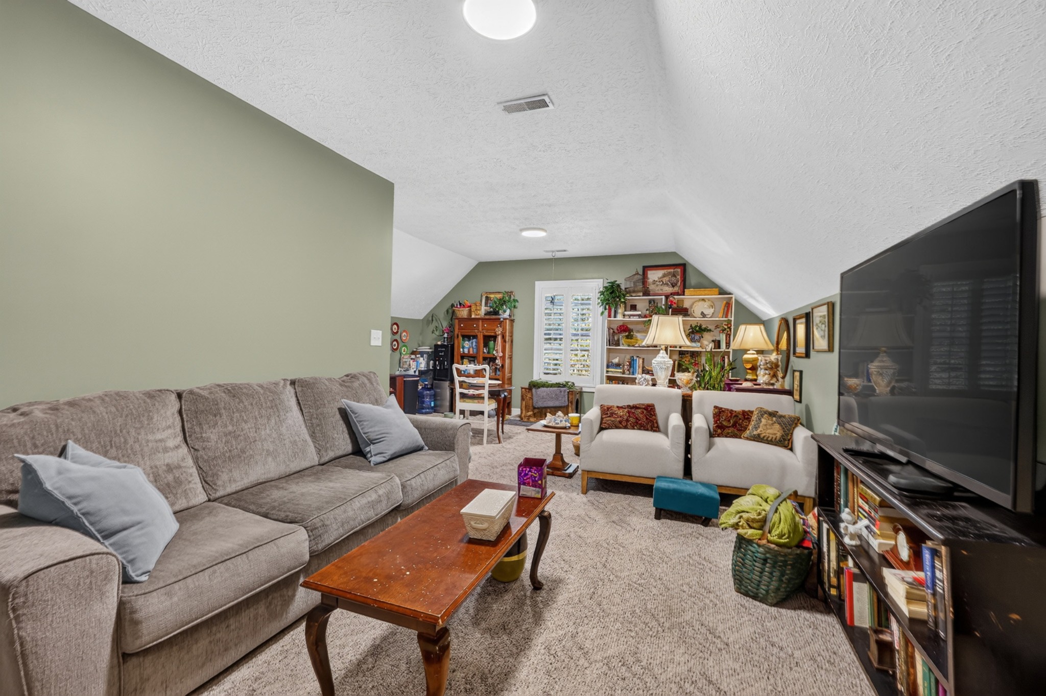 8369 Bethlehem Rd