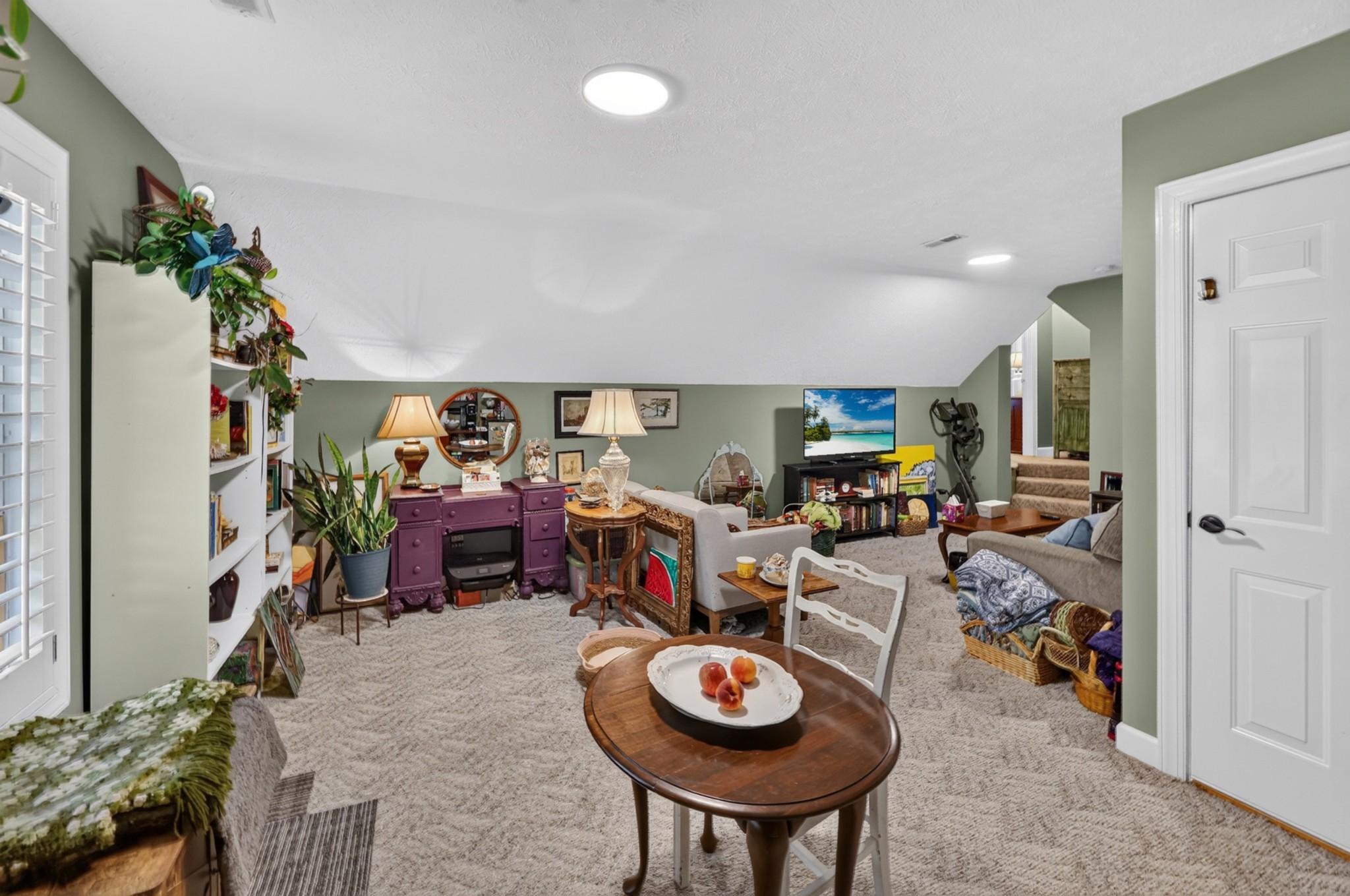 8369 Bethlehem Rd