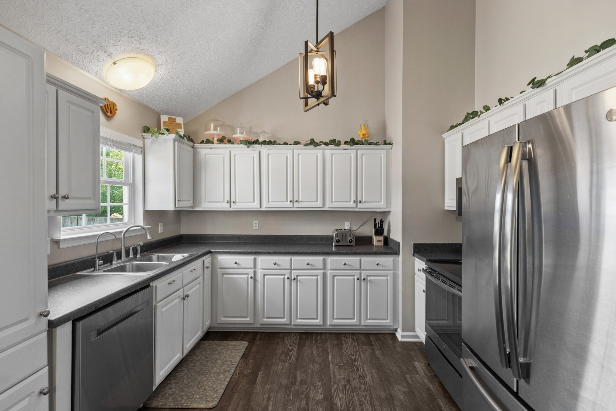 134 Brookview Cir