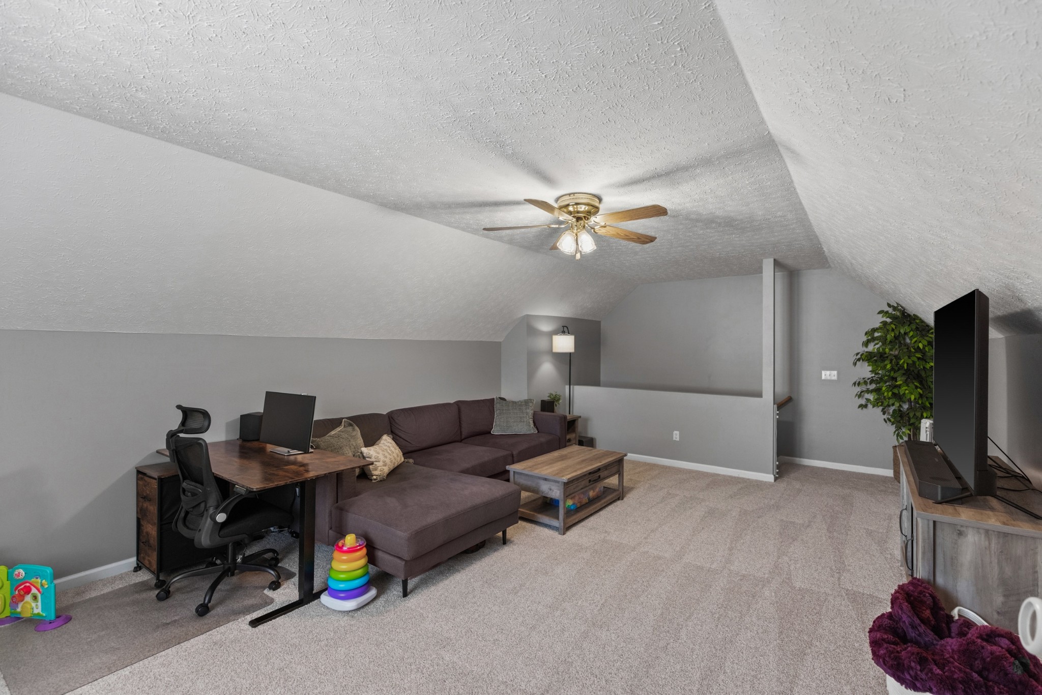 134 Brookview Cir