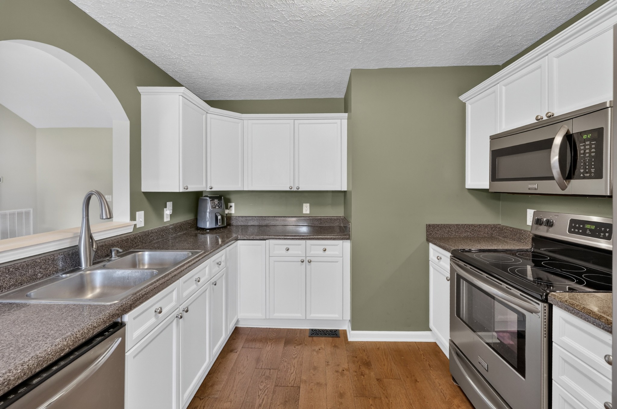 134 Willowleaf Ln