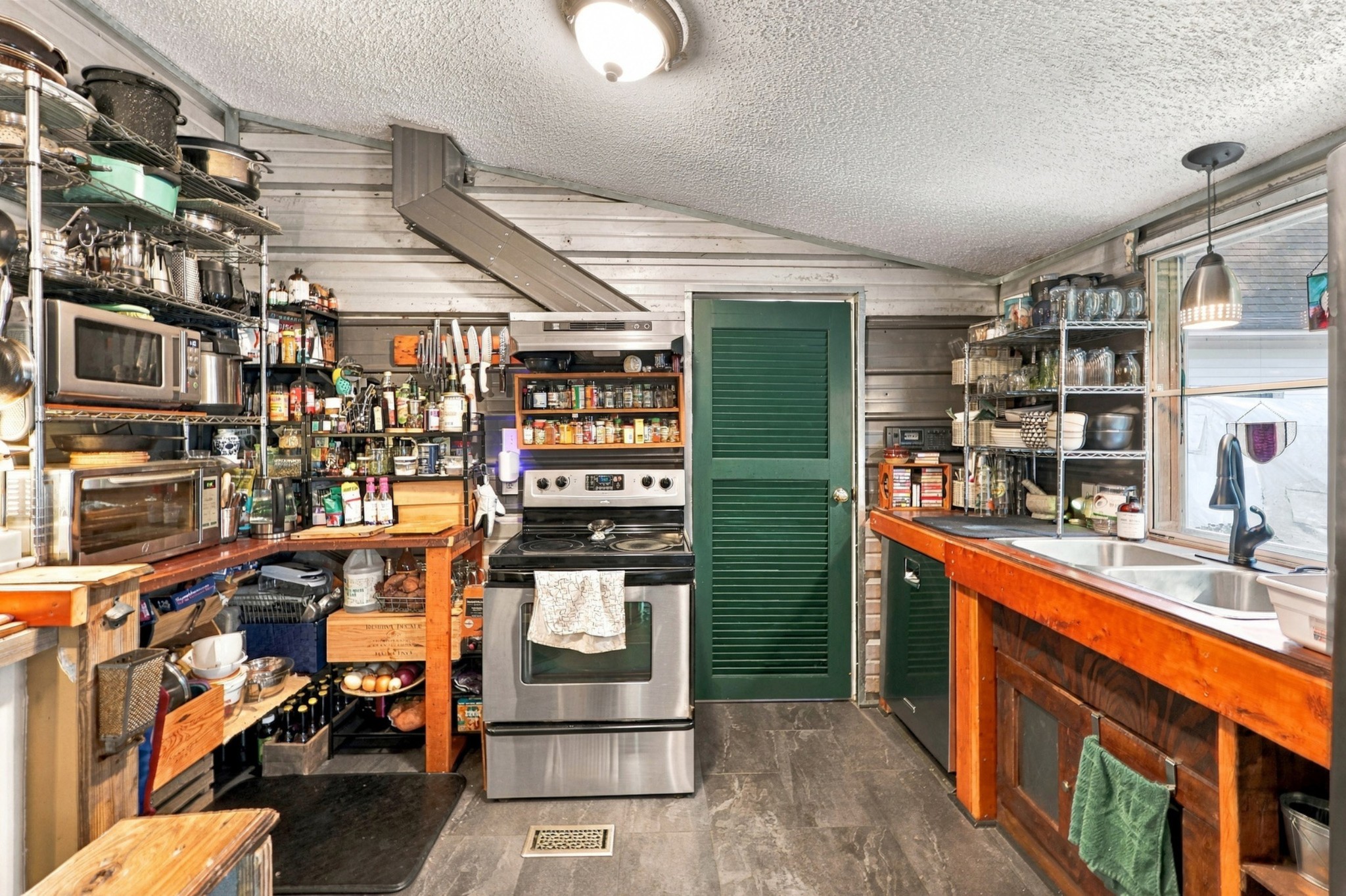 1416 Williamson Rd
