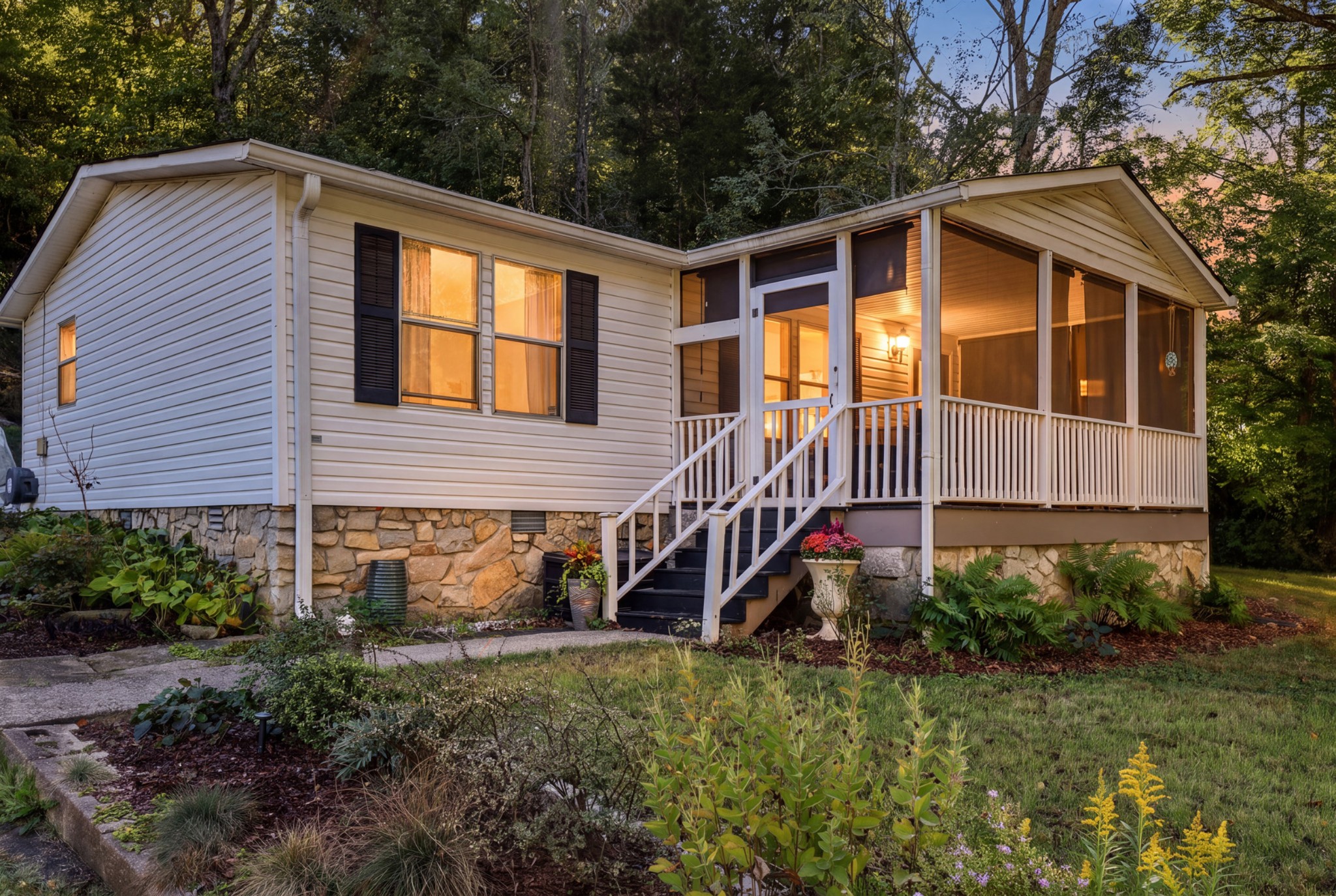 1416 Williamson Rd