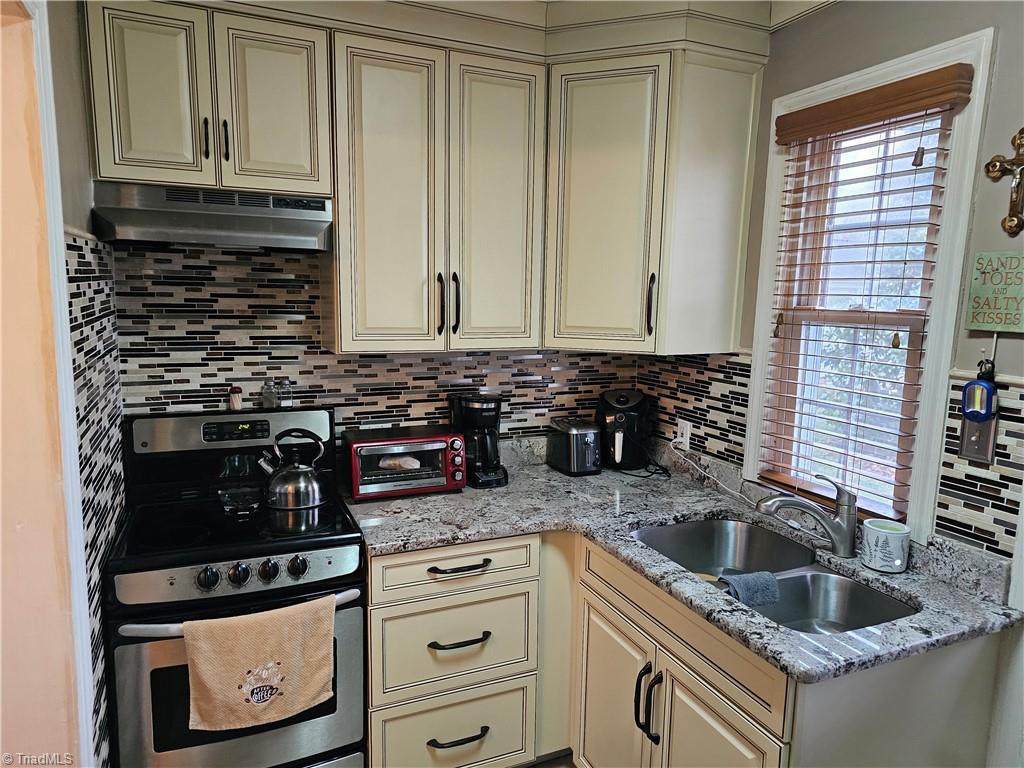 1300 Warwick Drive # 31B