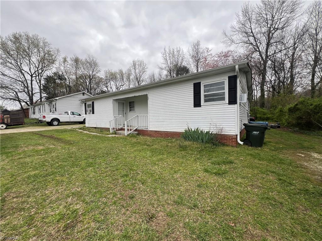 400-402 Lake Drive