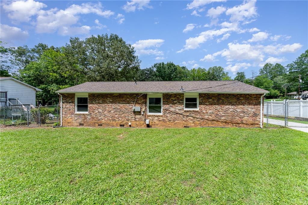 240 Lenoir Drive