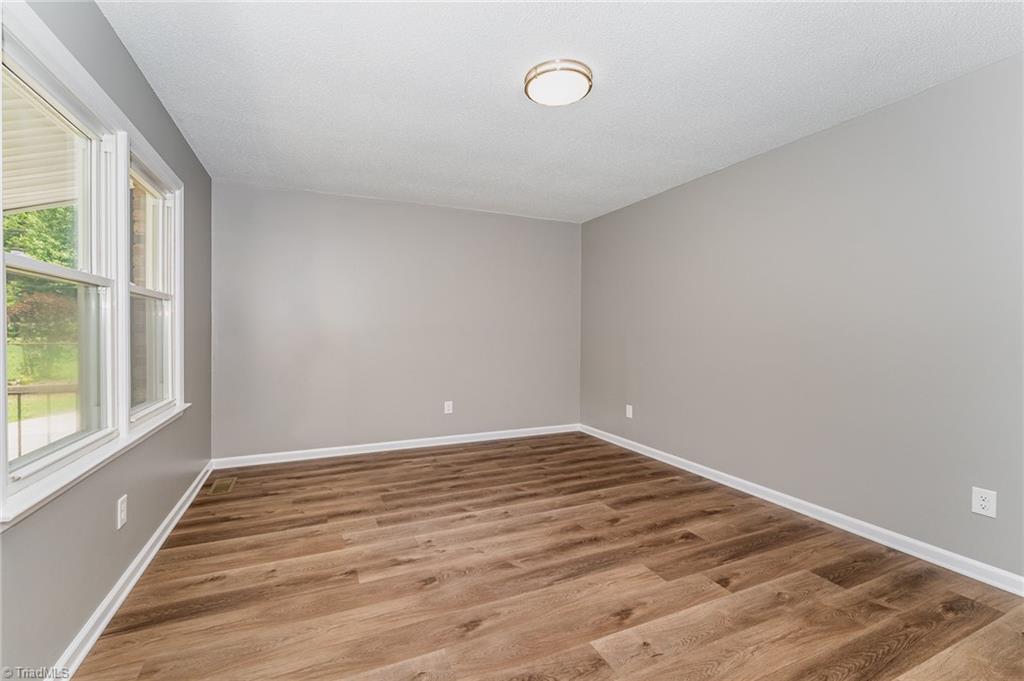 240 Lenoir Drive