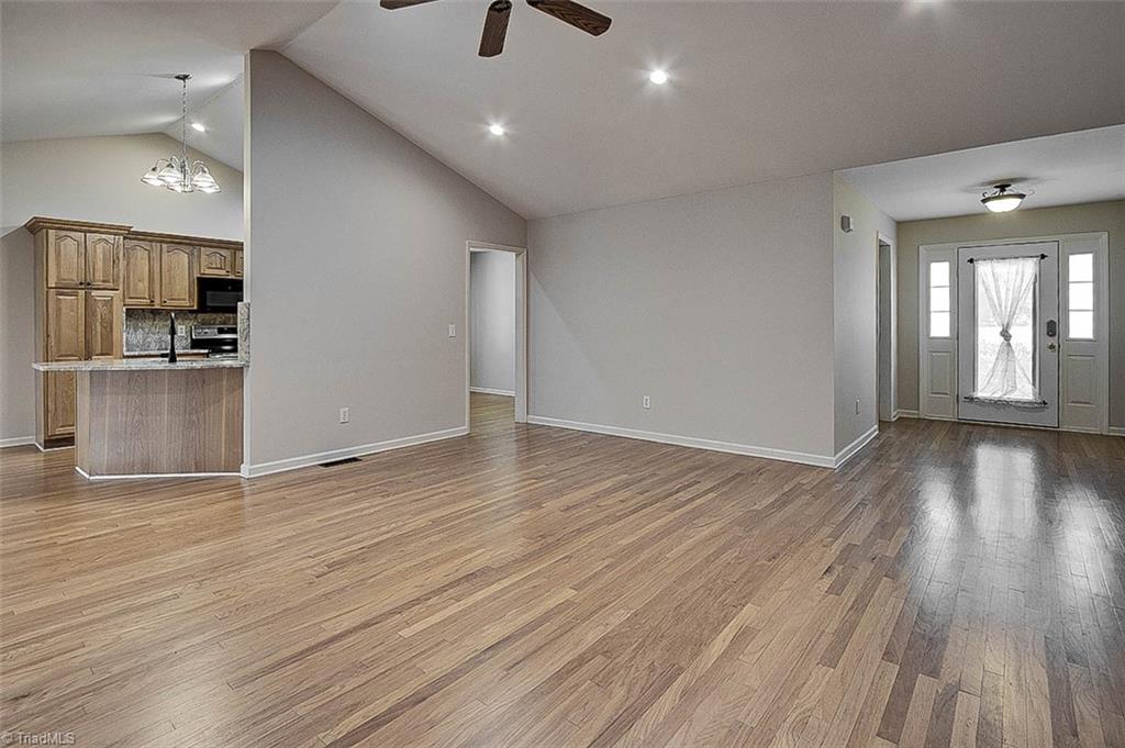 2472 Woods Stream Lane