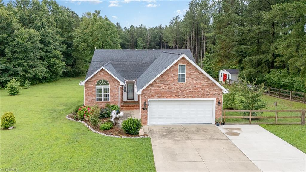 2472 Woods Stream Lane