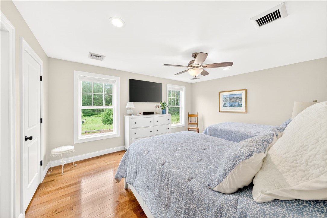 2 Sydney Rose Court B