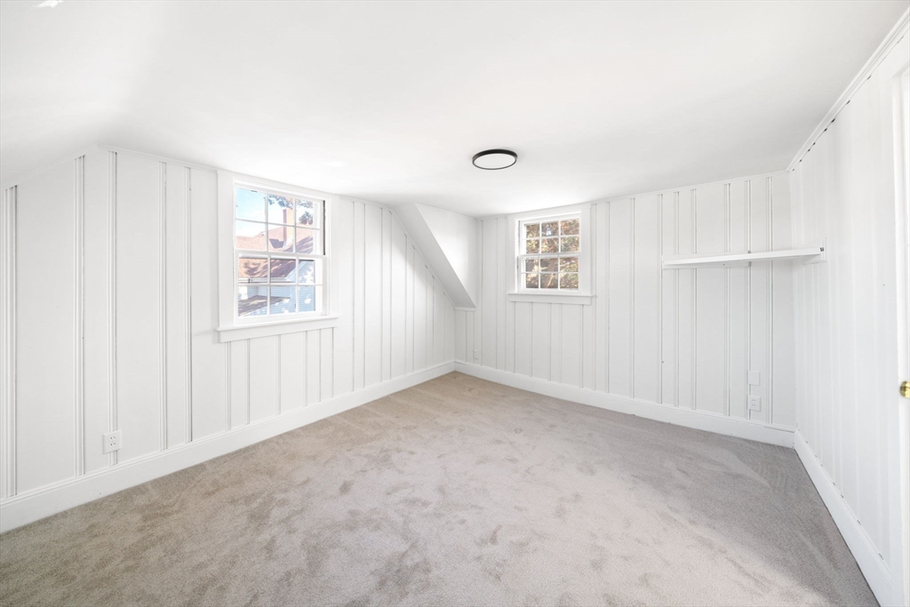 38 Blakely Ct