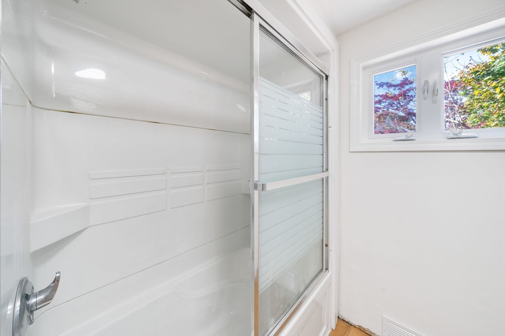 38 Blakely Ct