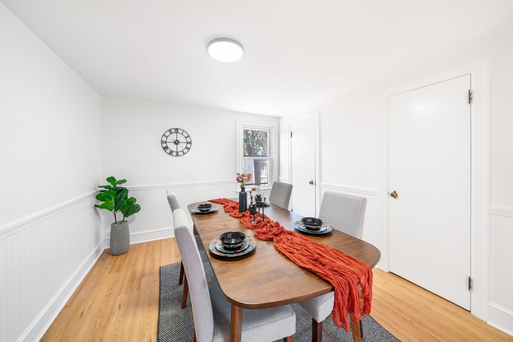 38 Blakely Ct