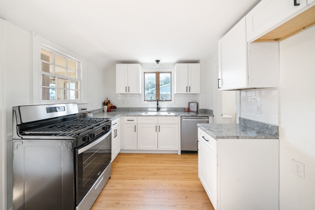 38 Blakely Ct