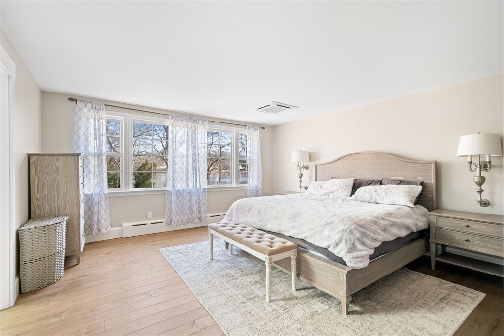 330 Long Pond Dr