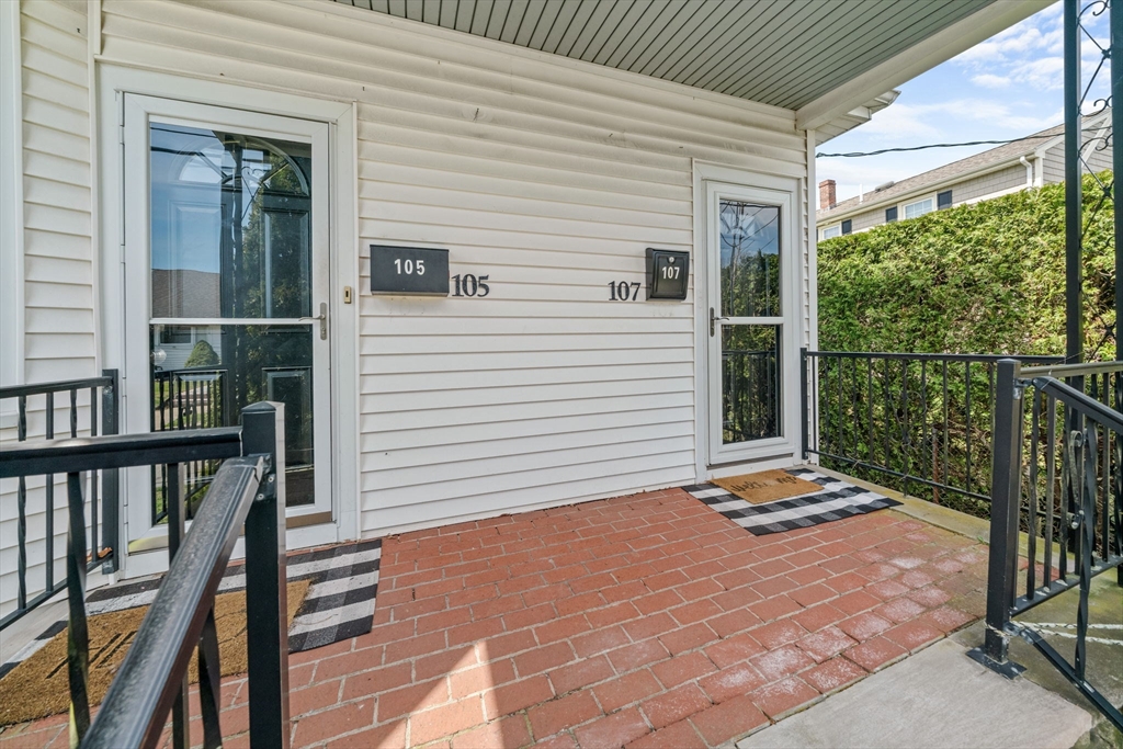 105 - 107 Pine Grove Street
