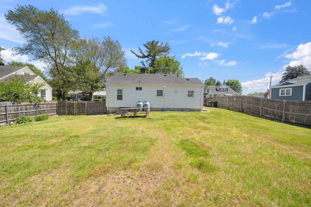 60 Woodland Road