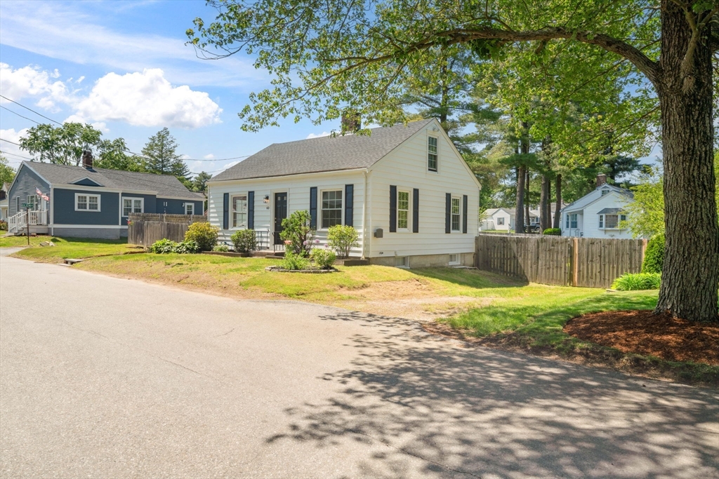 60 Woodland Road