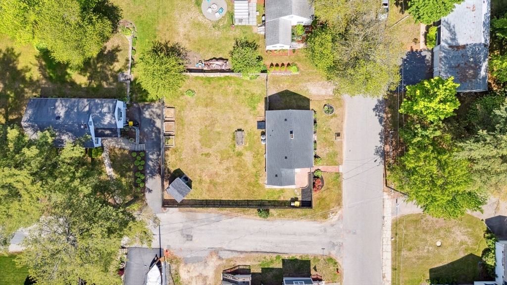 60 Woodland Road