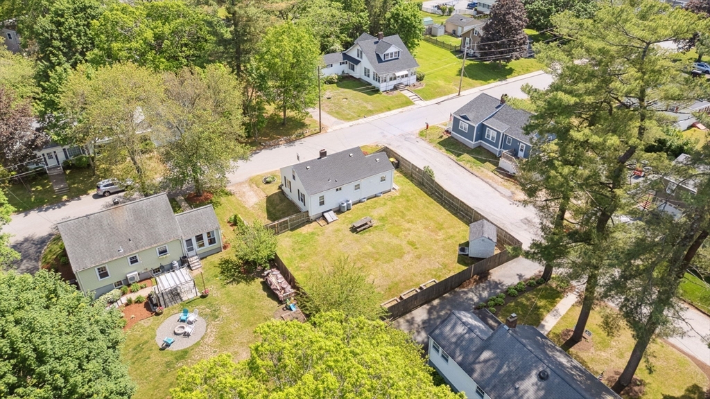 60 Woodland Road