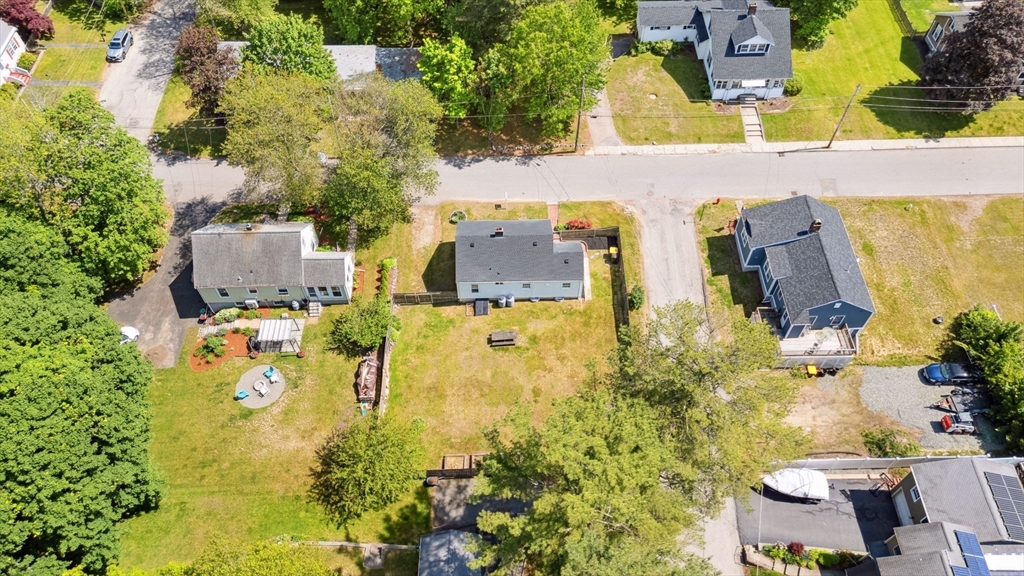 60 Woodland Road