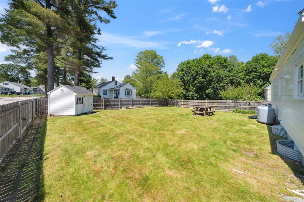 60 Woodland Road