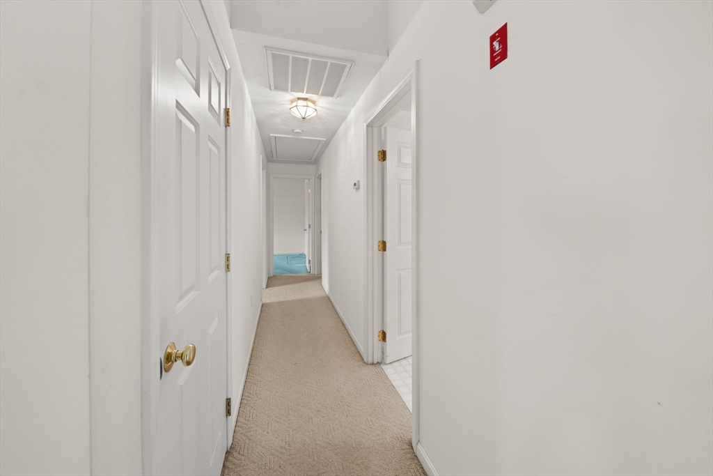 70 Cortland Place