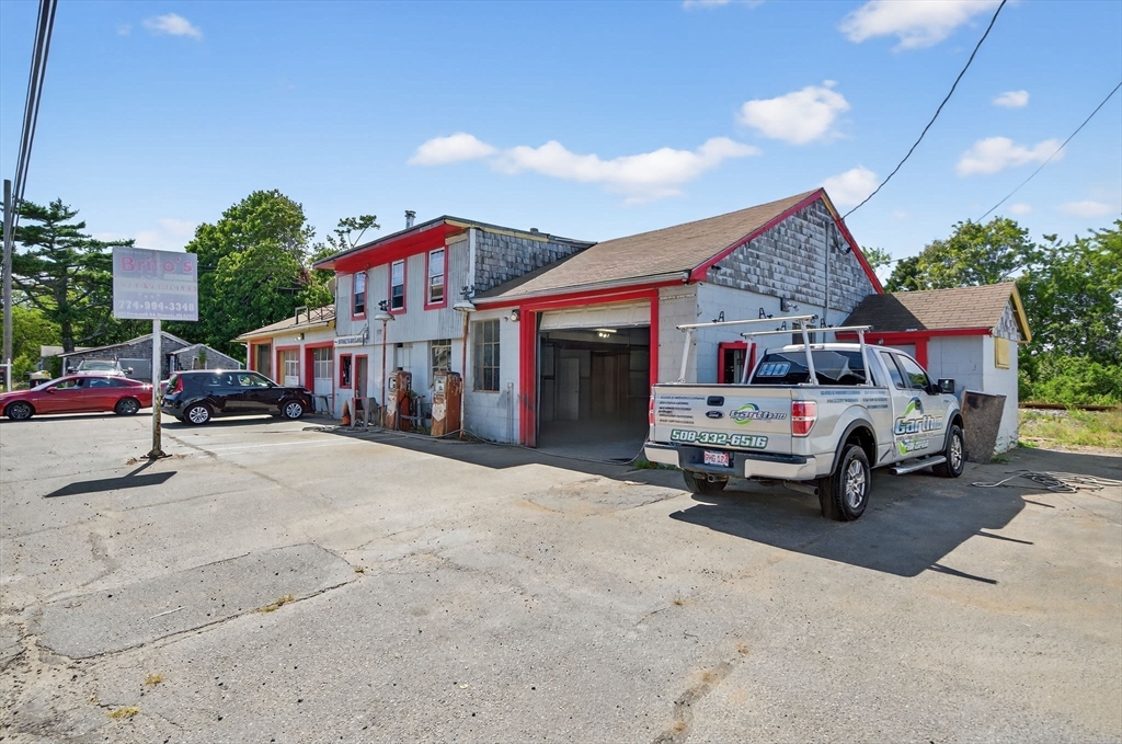 657 Yarmouth Road