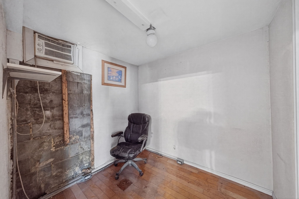 657 Yarmouth Road