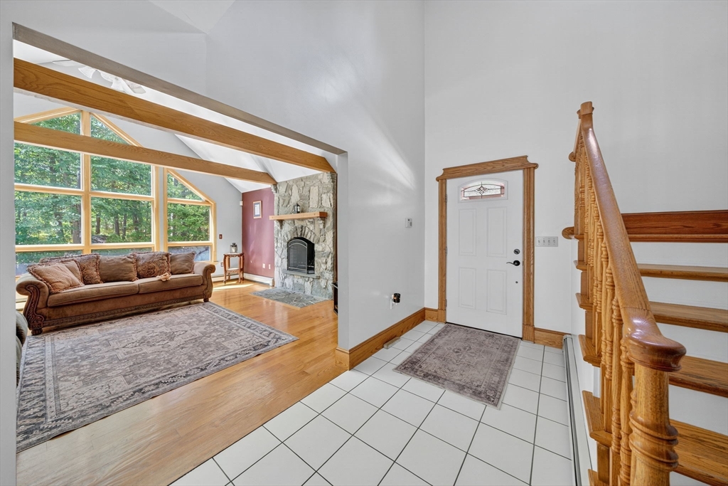 631 Hart Street