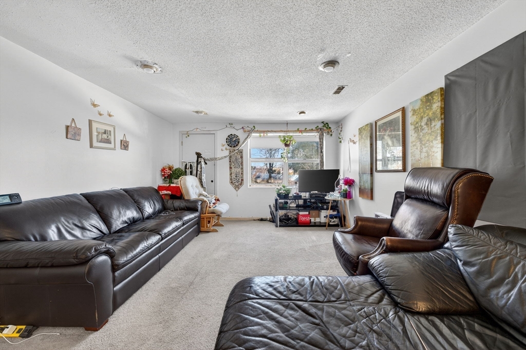 15 Longworth Ave # 226
