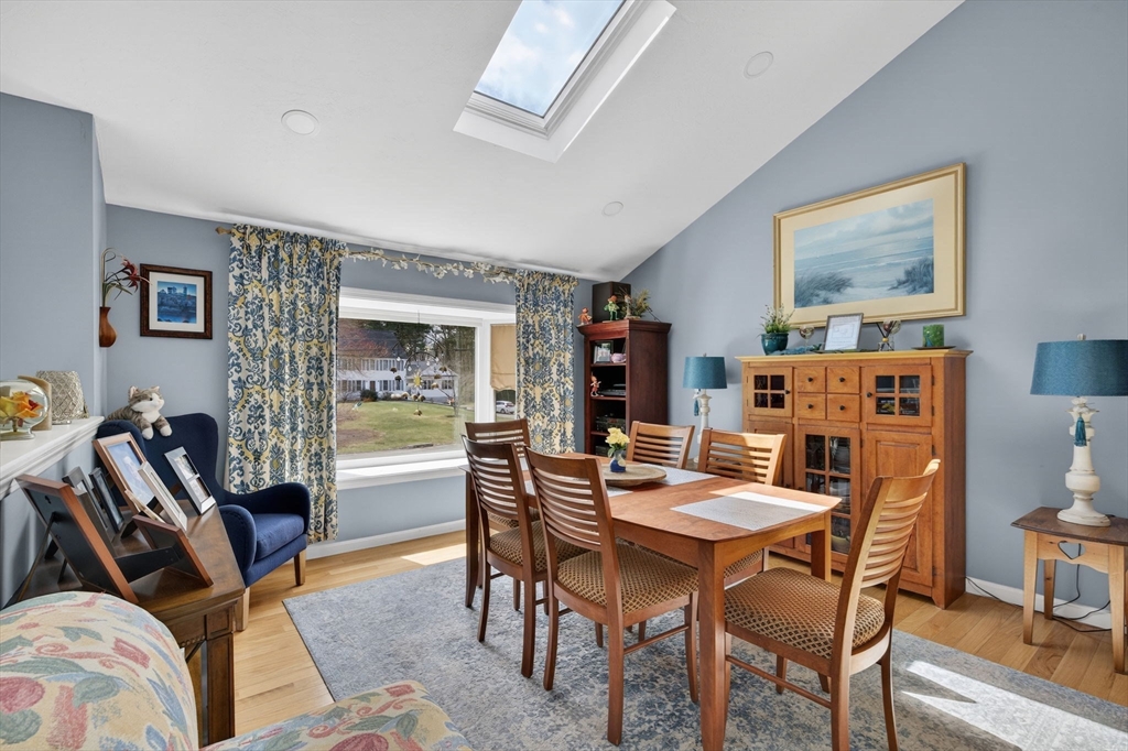 7 Tide Meadows Drive