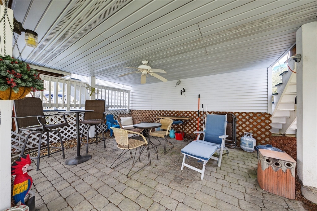 7 Tide Meadows Drive