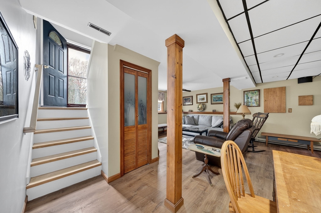 7 Tide Meadows Drive