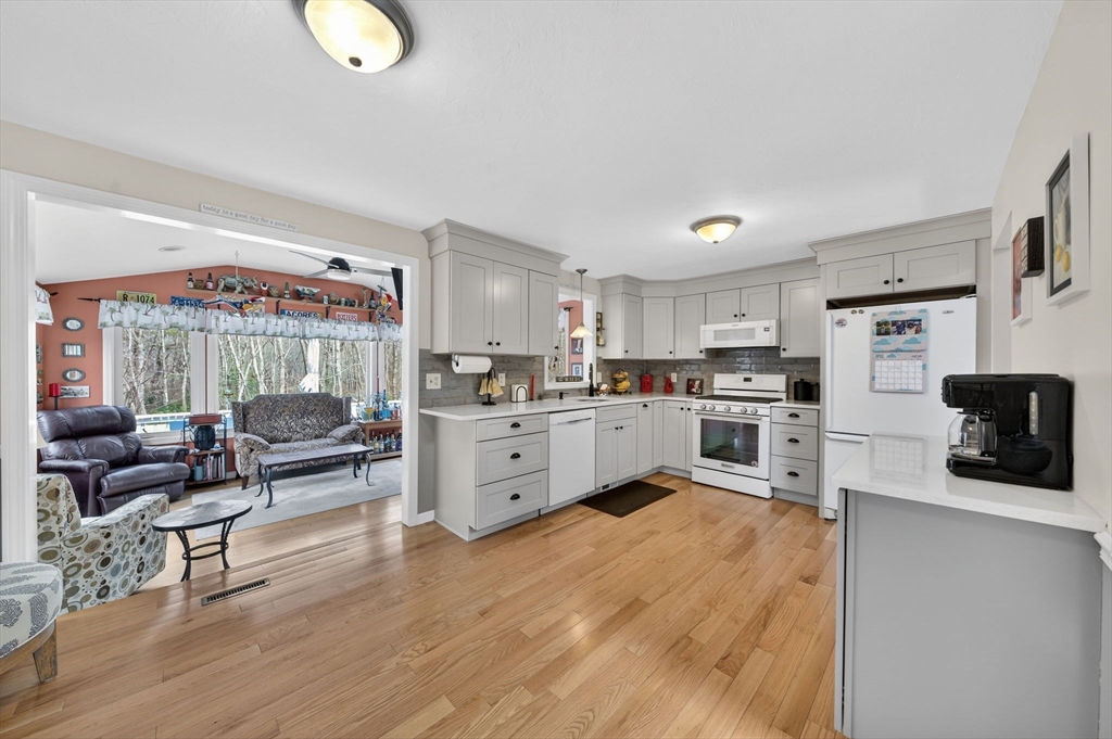 7 Tide Meadows Drive