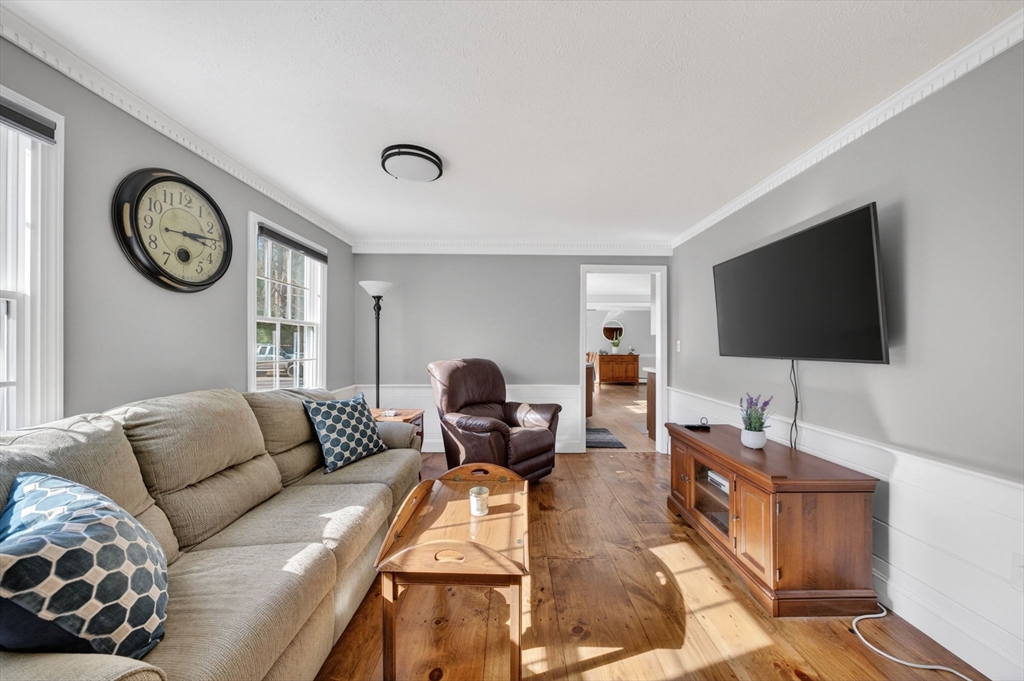 358 Marion Rd