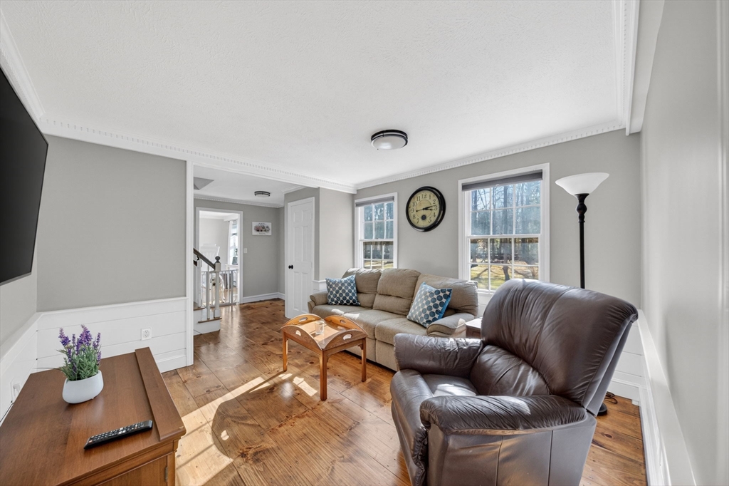 358 Marion Rd