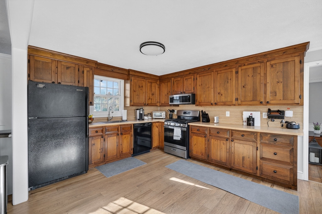 358 Marion Rd
