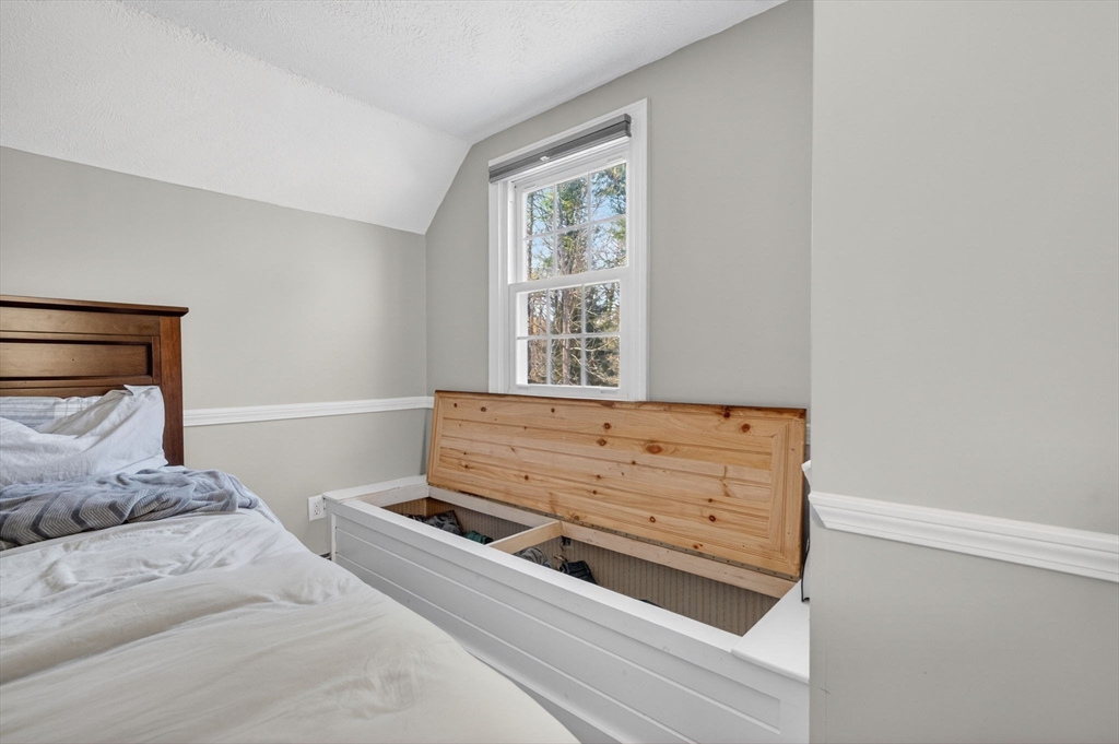 358 Marion Rd