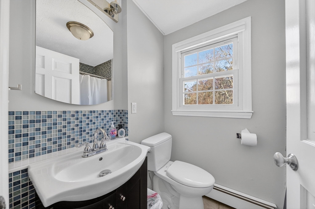 358 Marion Rd