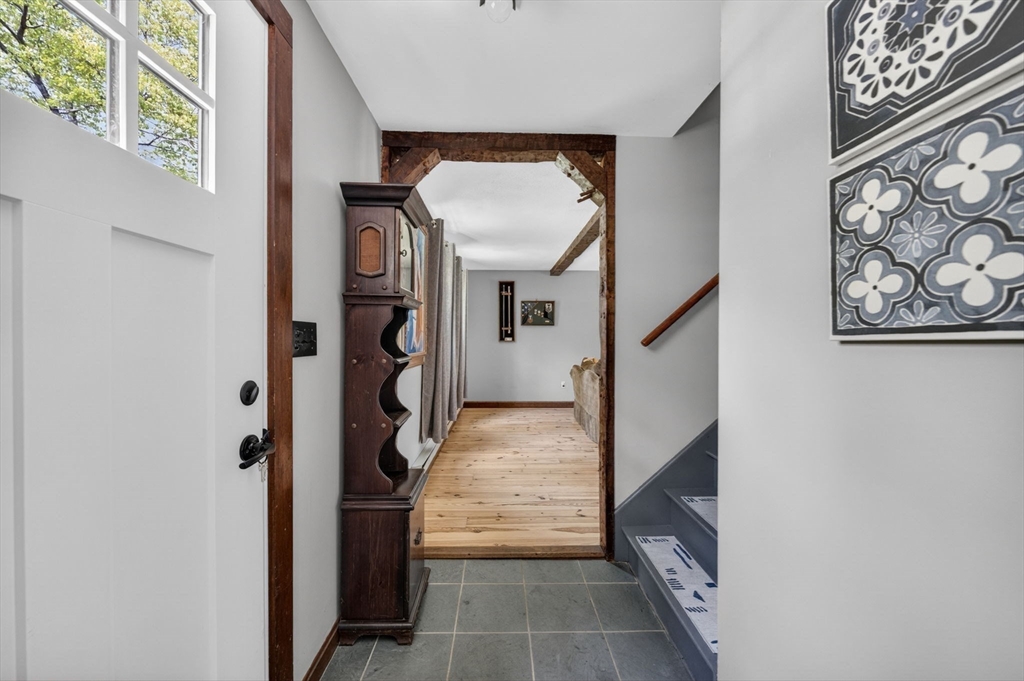 55 Lake Rd