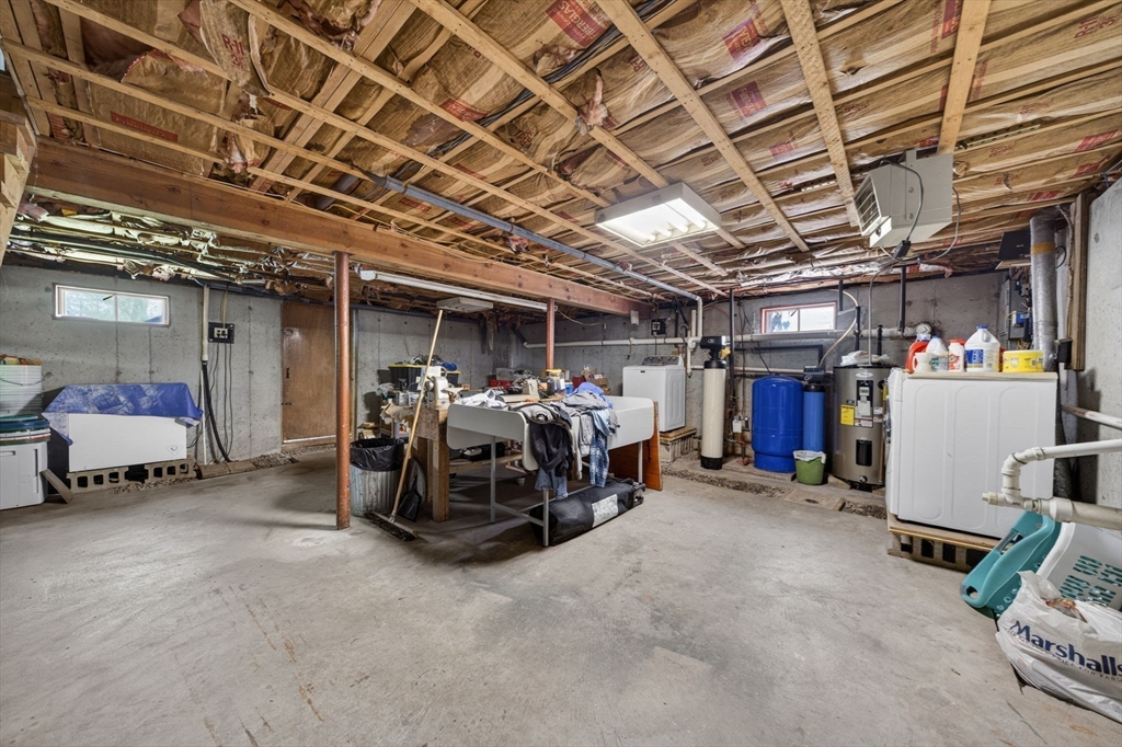 55 Lake Rd