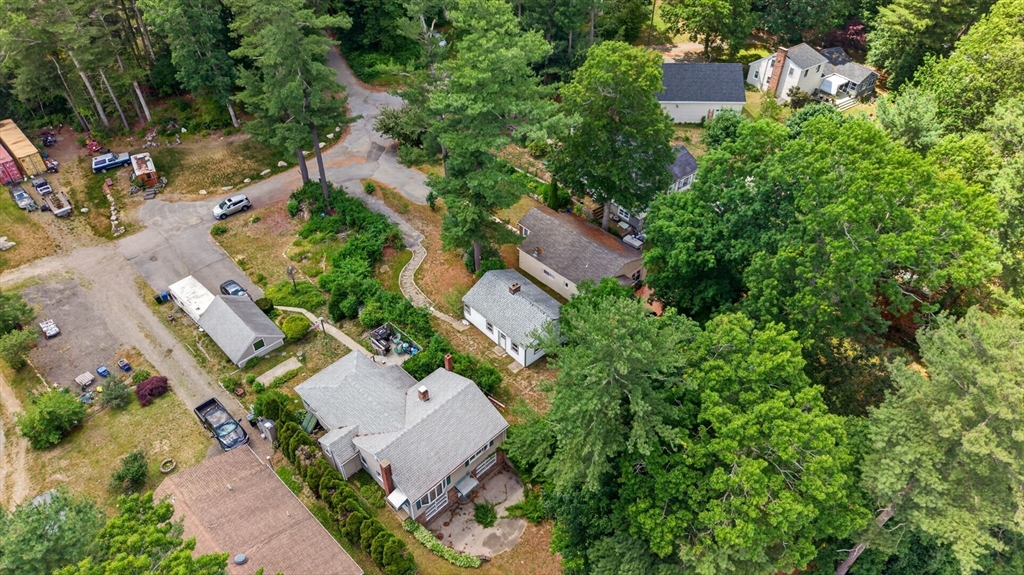 13 Woodland Drive