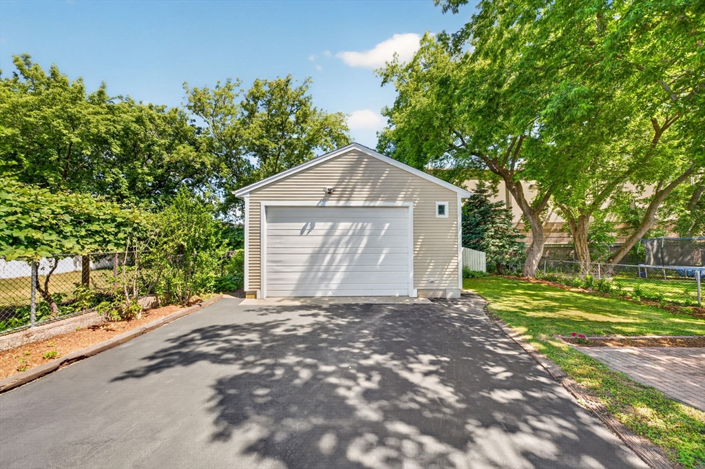 81 Sylvia Street