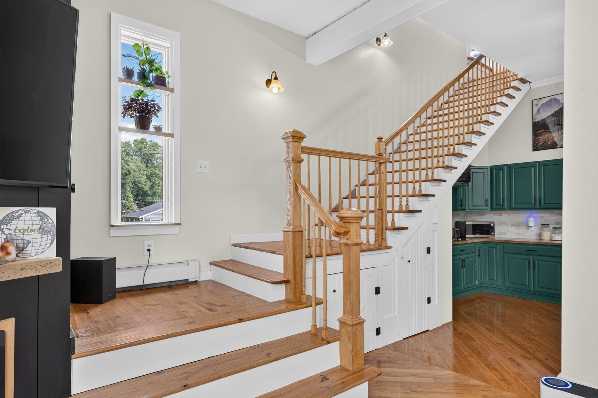 24 Mayflower Drive