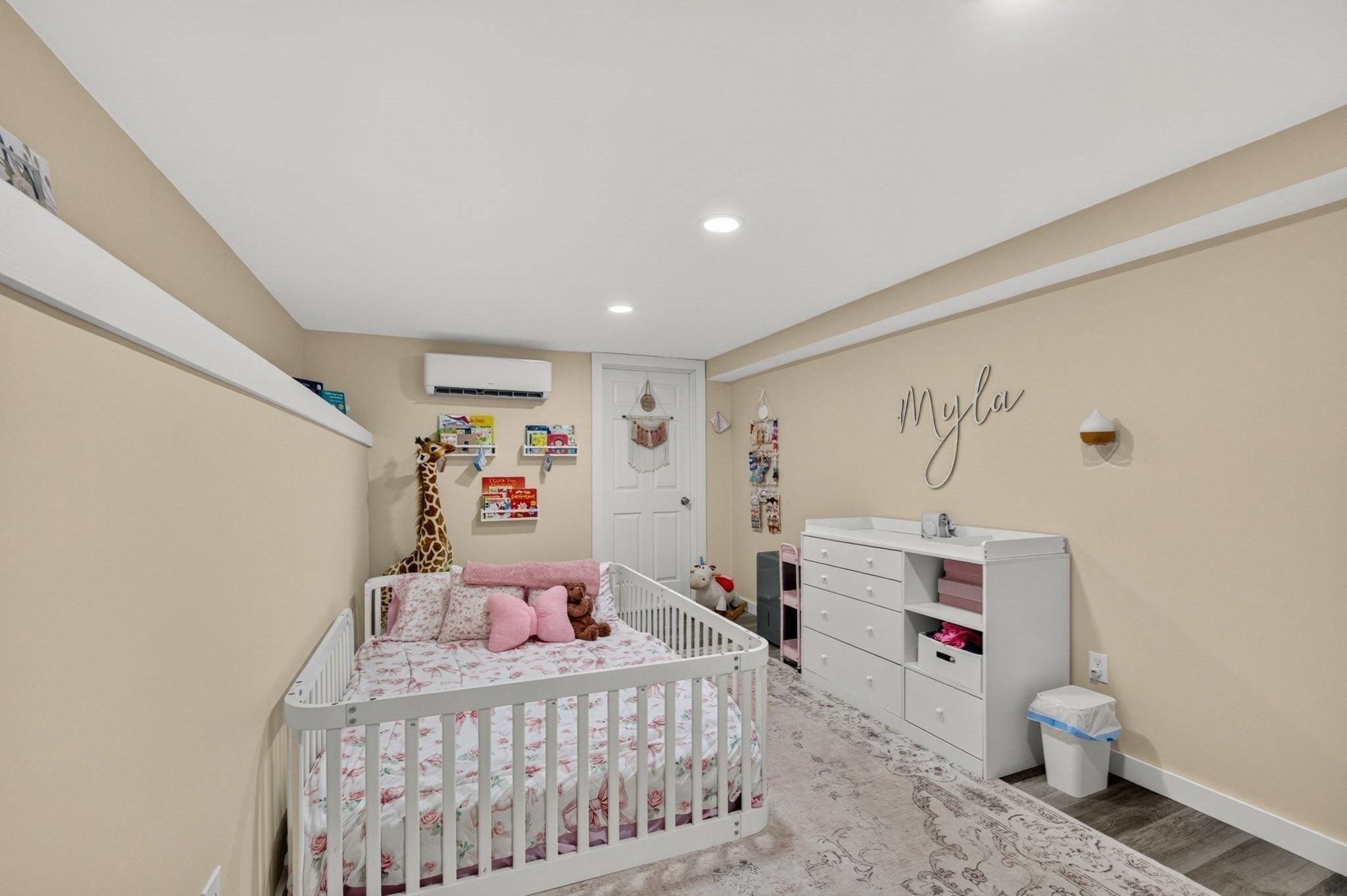 24 Mayflower Drive