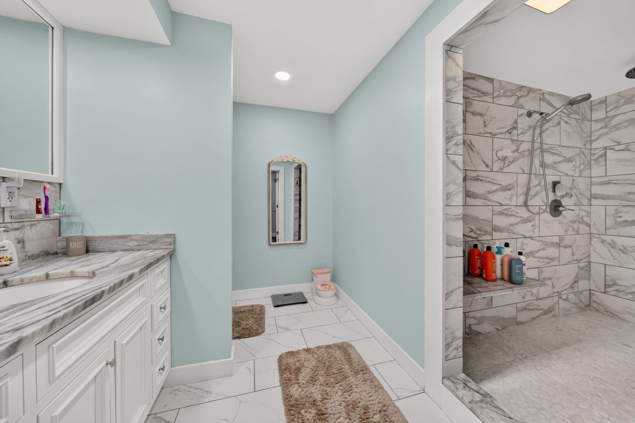 24 Mayflower Drive