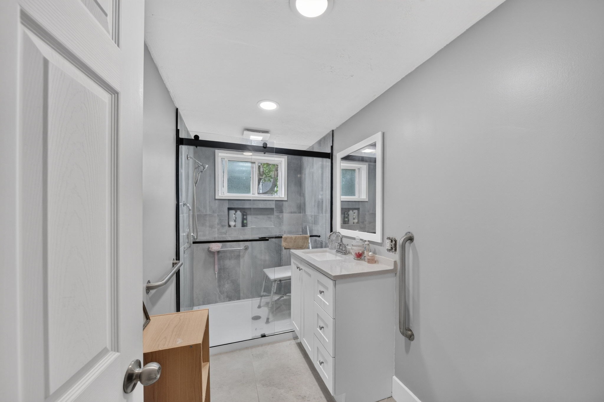 24 Mayflower Drive