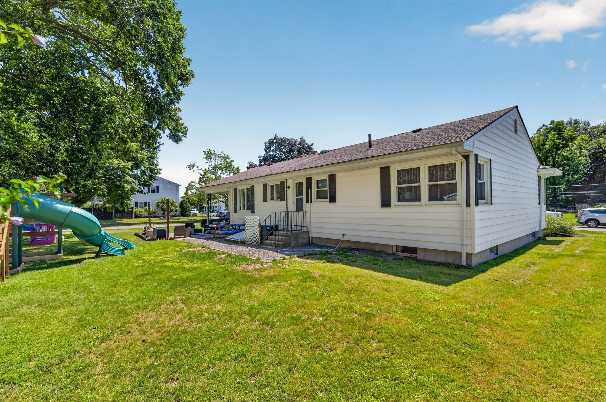 84 Evans Street