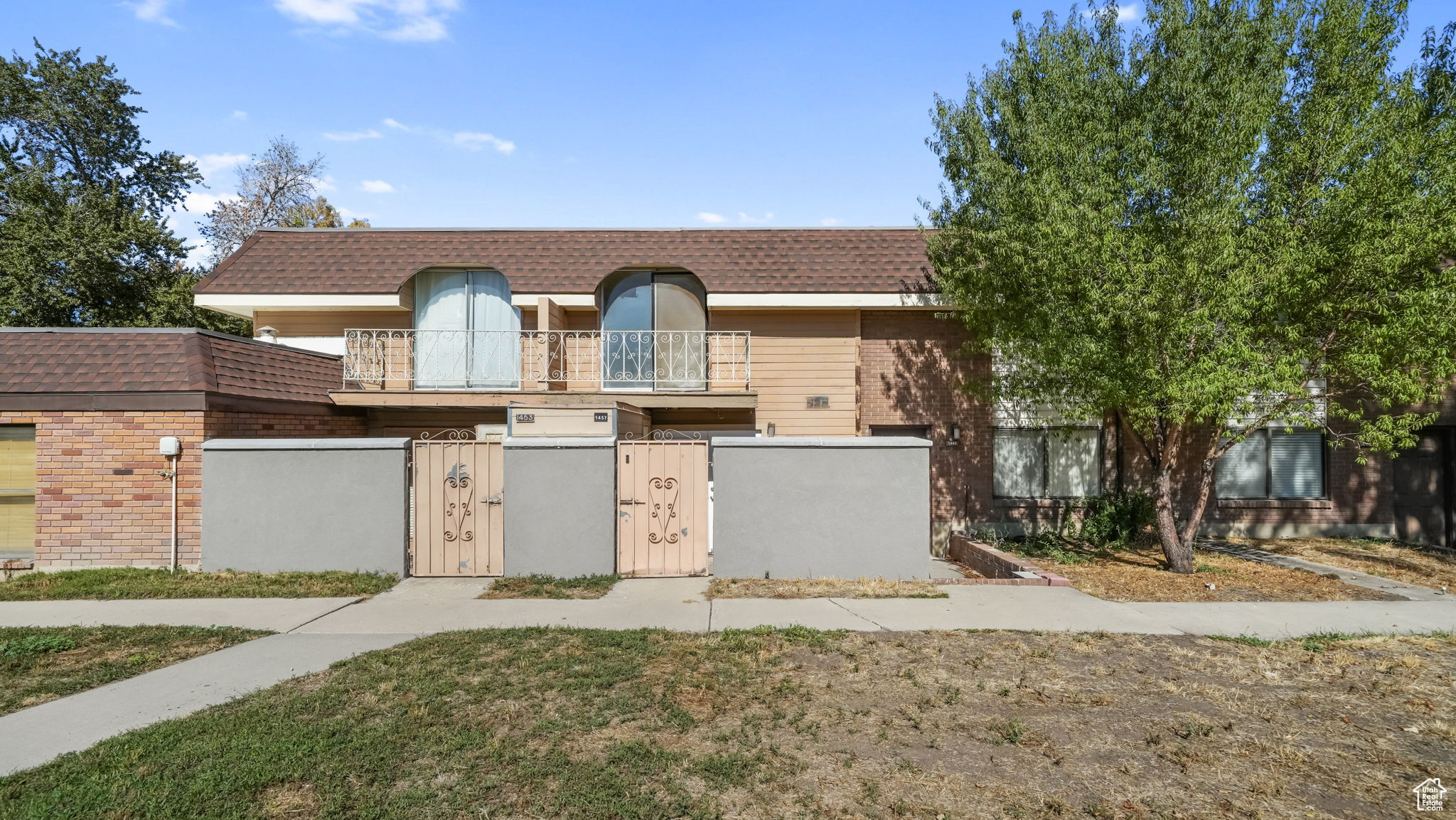 1451 S ARTHUR DR